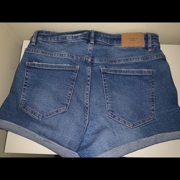 Zara authentic denim shorts by TRF - Picture 2 of 3